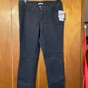 NWT Black Bongo Jeans!
